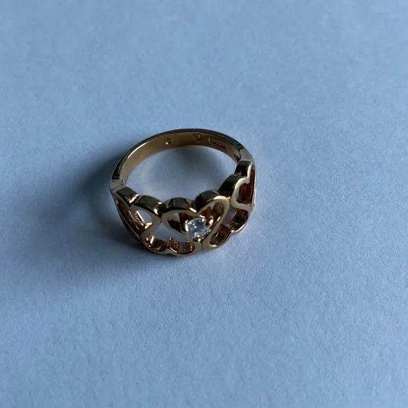 Heart Ring with a Diamond - Picture 3 of 12